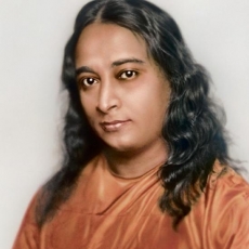 Yogananda - Autobiography of a Yogi